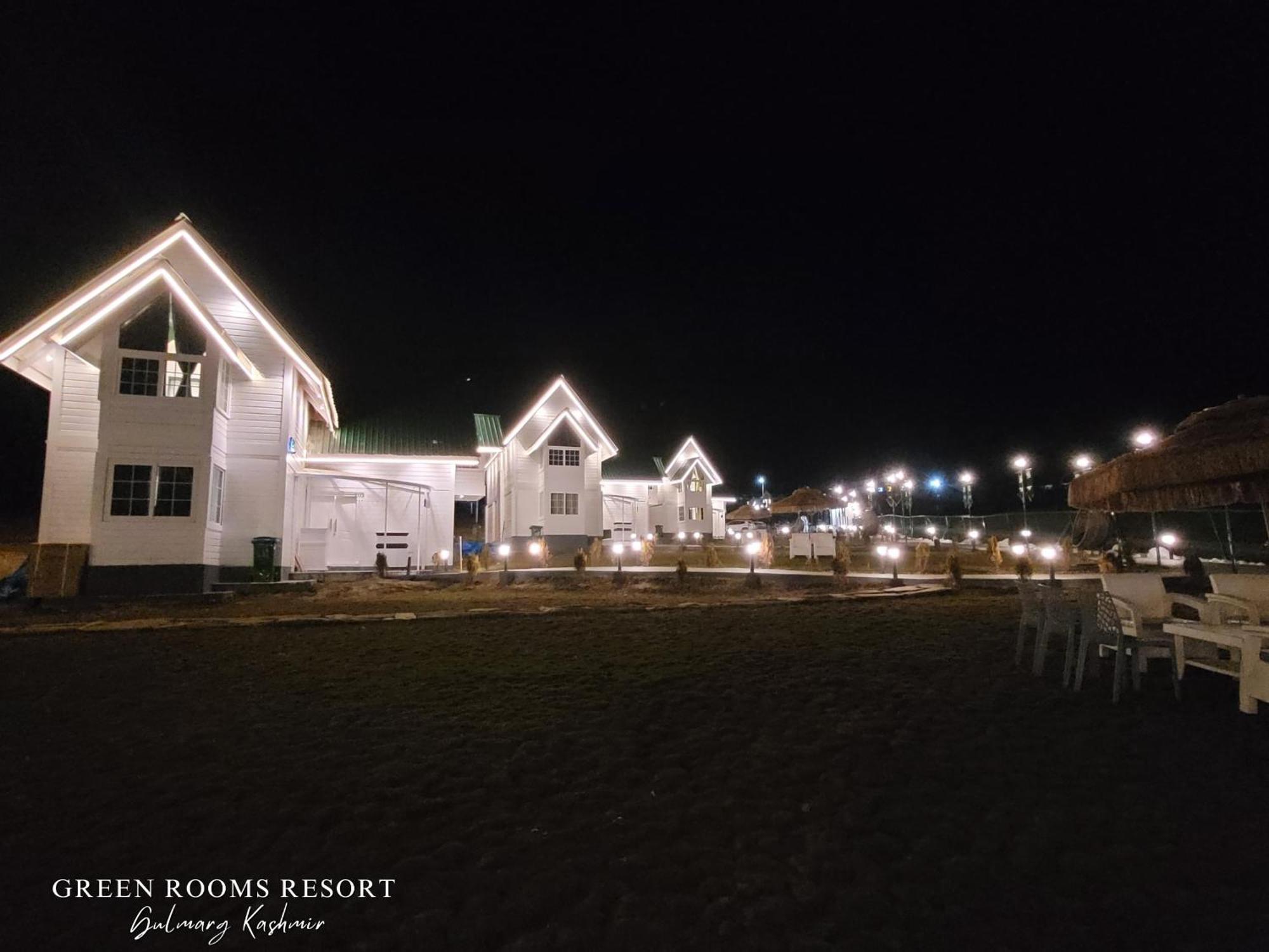 Green Rooms Resort