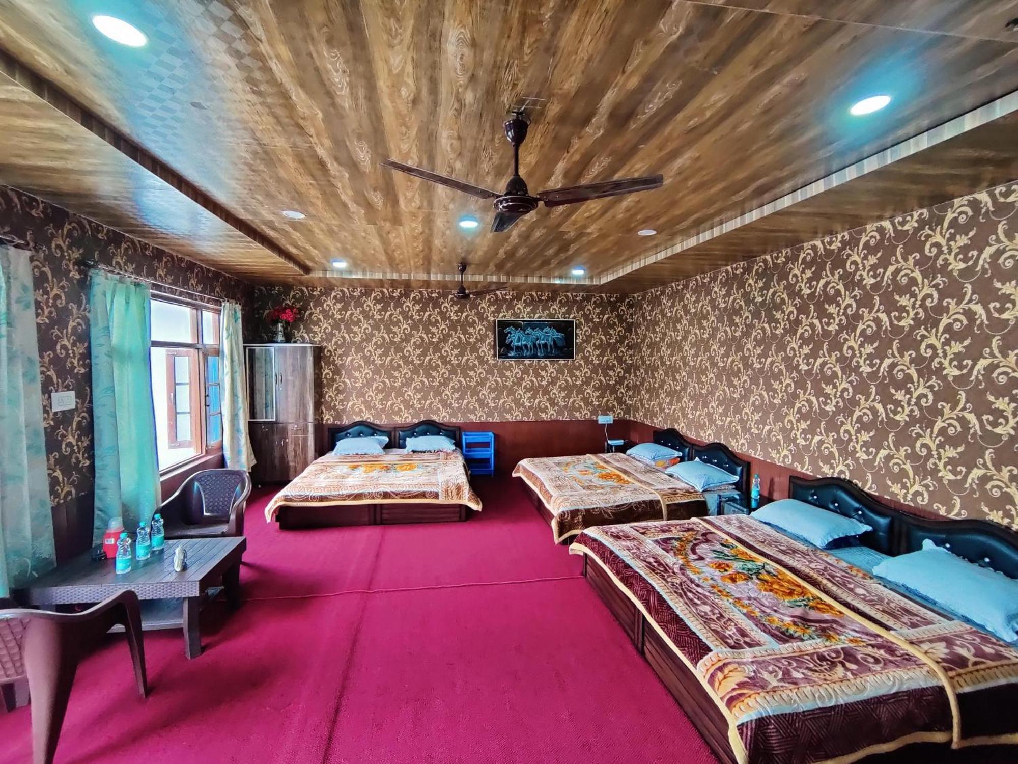 Kashmir Homestay Gulmarg