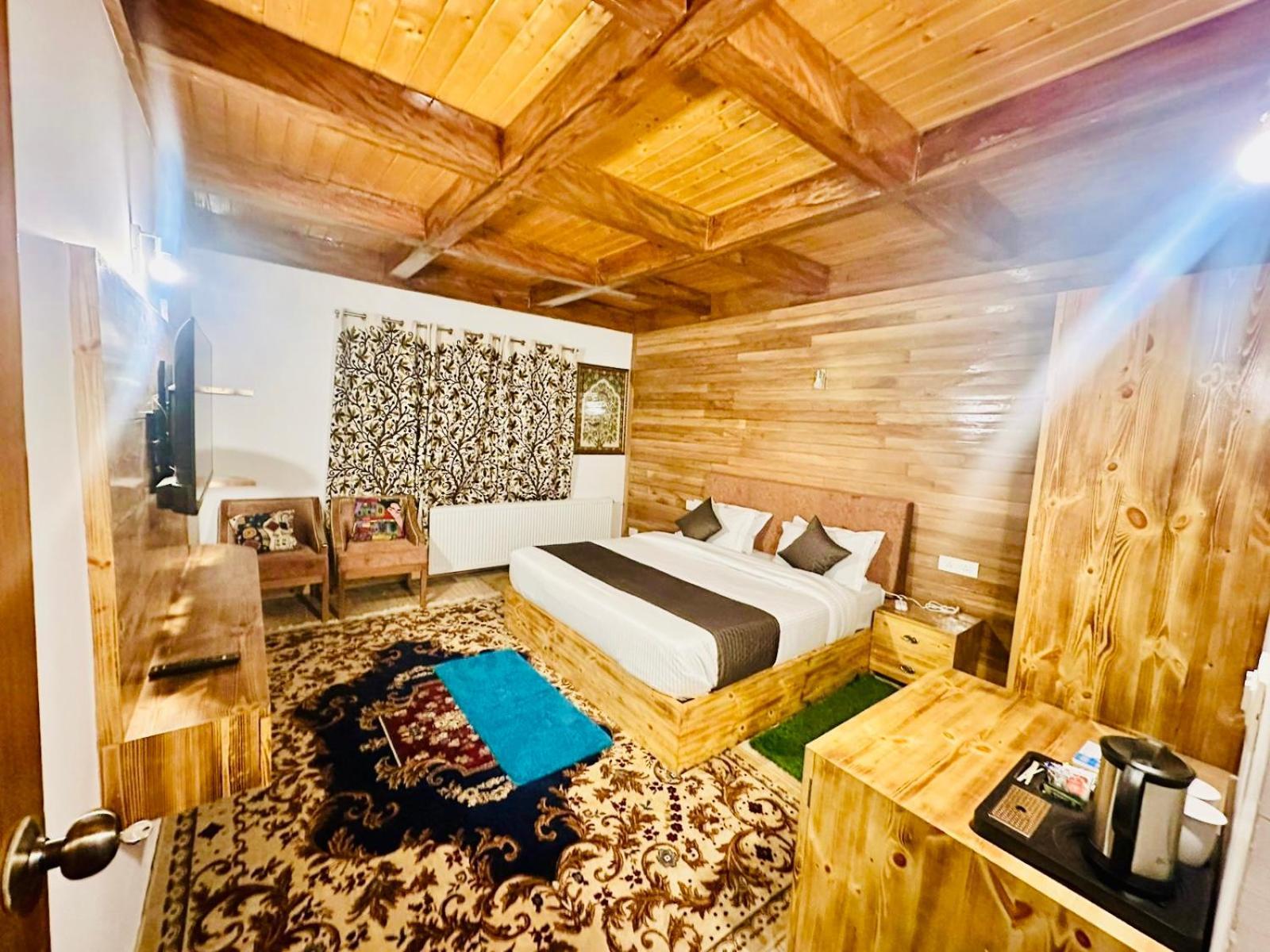 Jk's The Trout Stream Holiday home Gulmarg