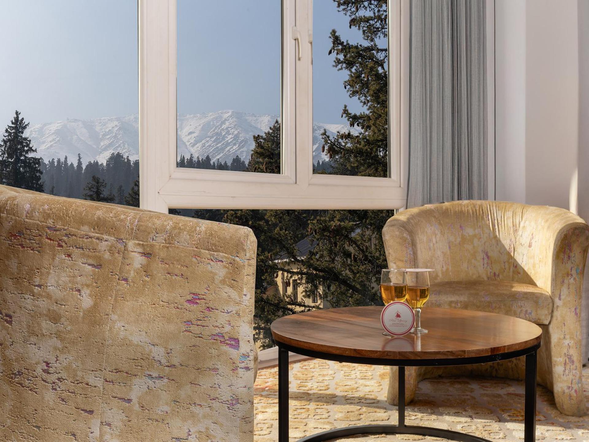 Hotel Pine Spring 4*