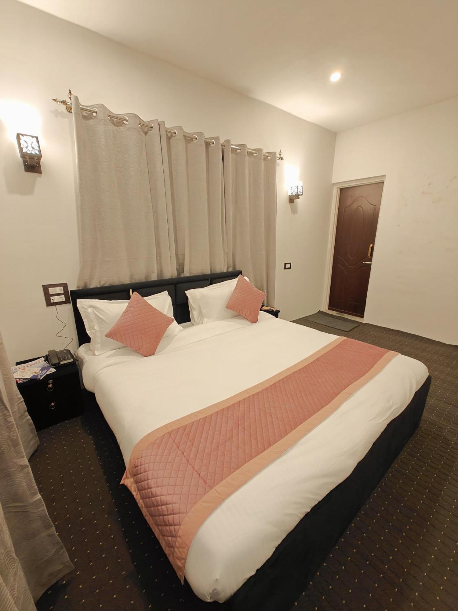 Orchard Guest house Gulmarg