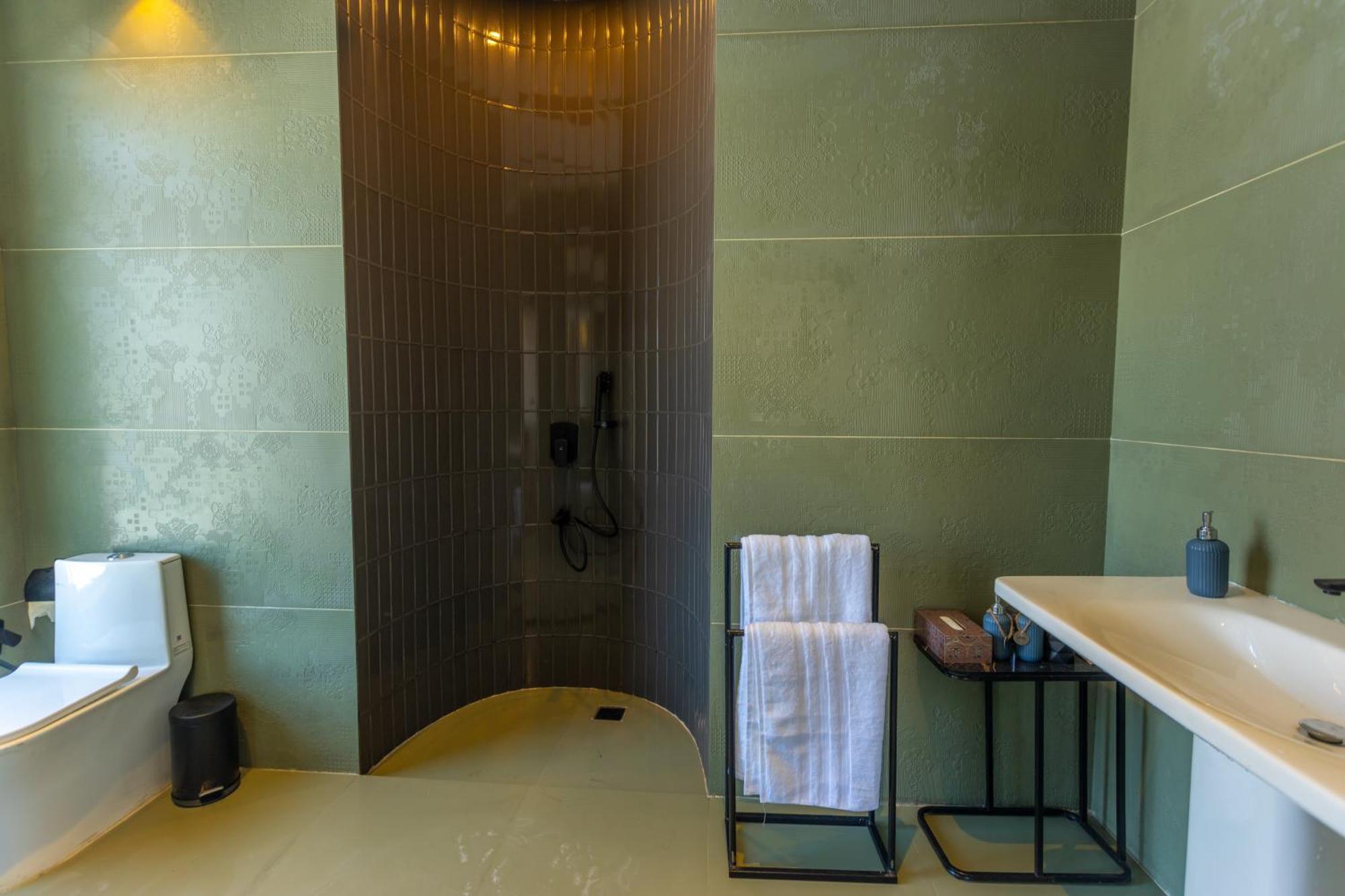The Zoey Villa, With Central Heating, Bonfire, Bbq & Complimentary Breakfast Holiday home Gulmarg