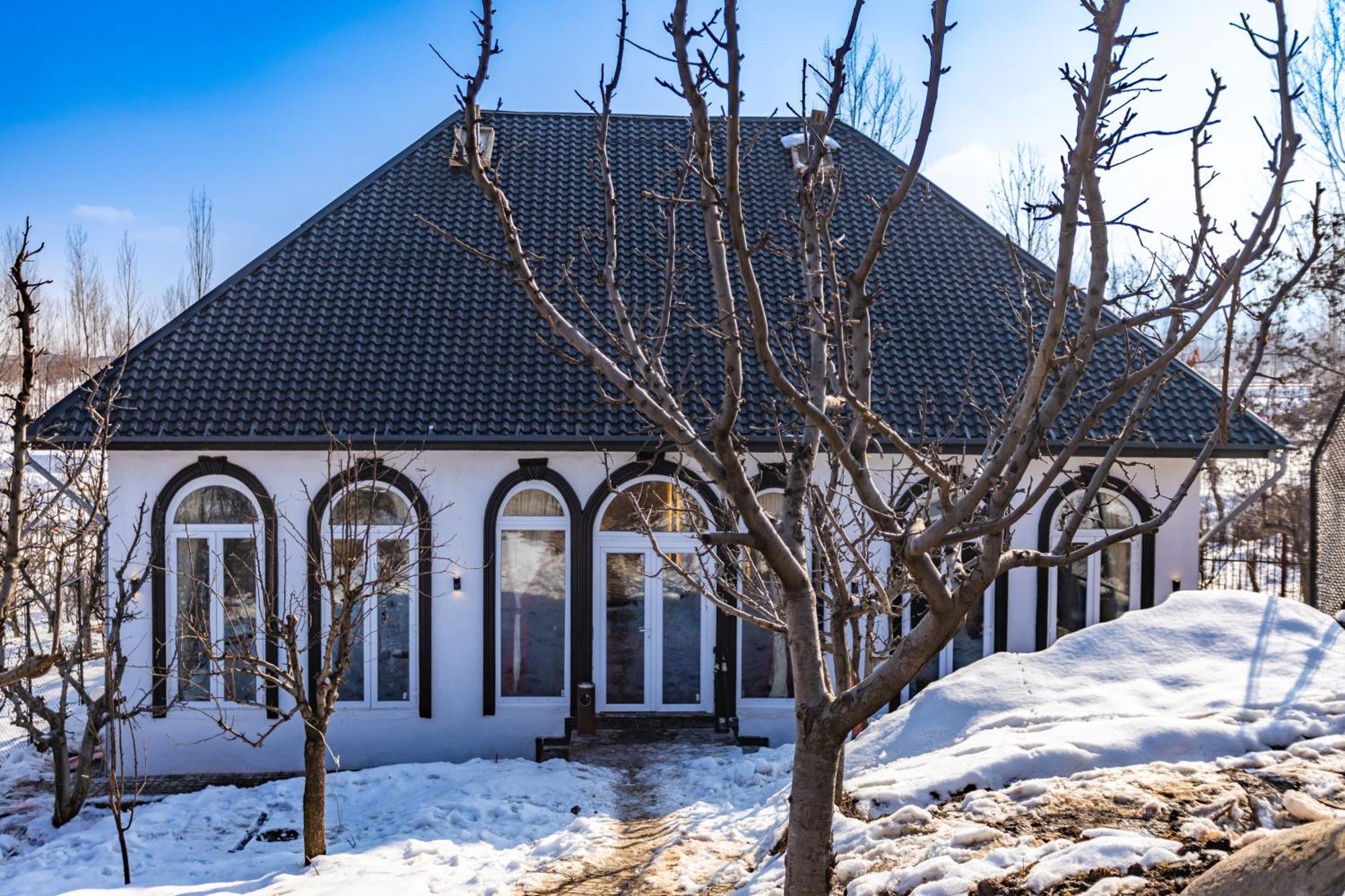 The Zoey Villa, With Central Heating, Bonfire, Bbq & Complimentary Breakfast