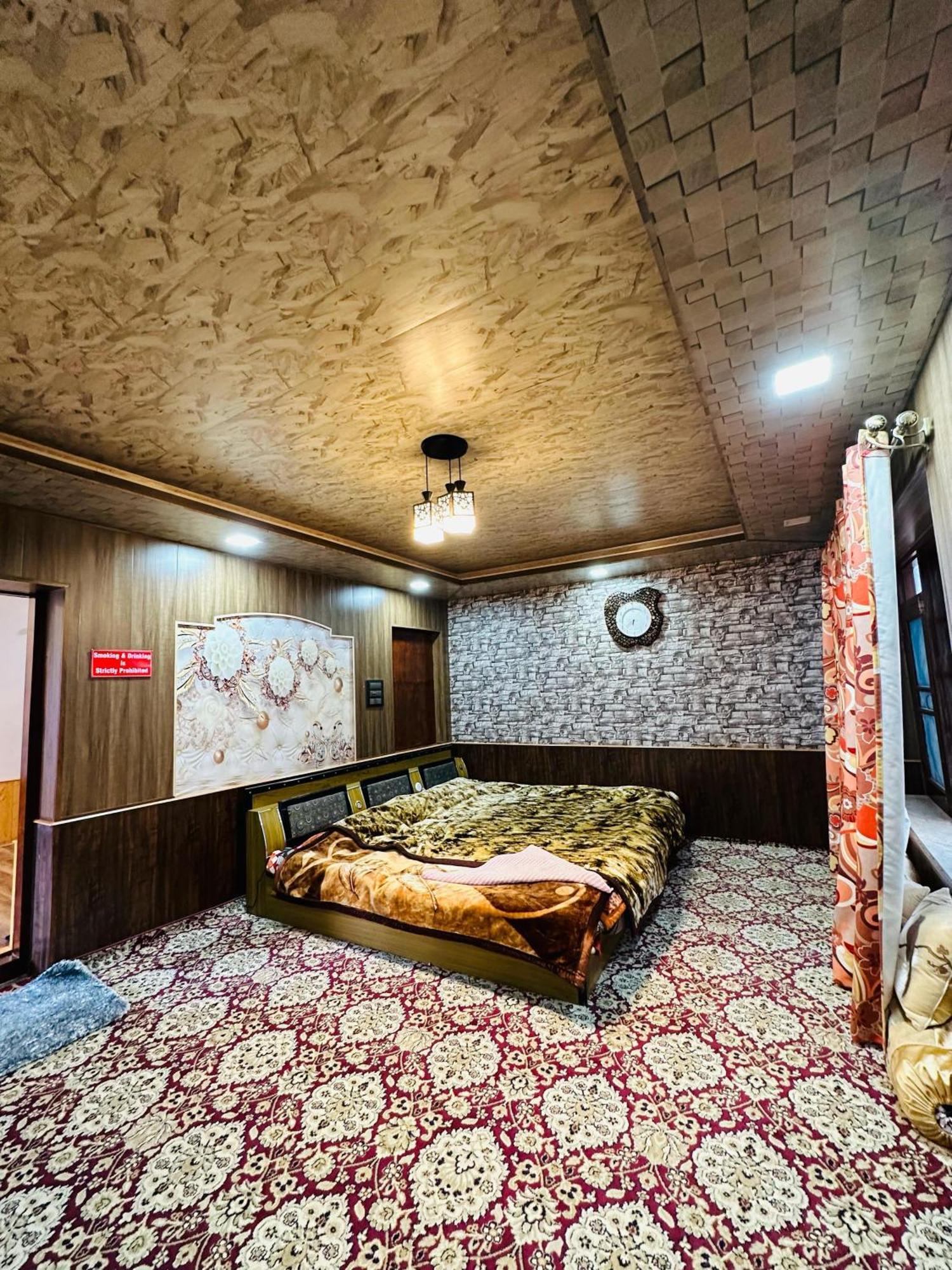 Id Hotel