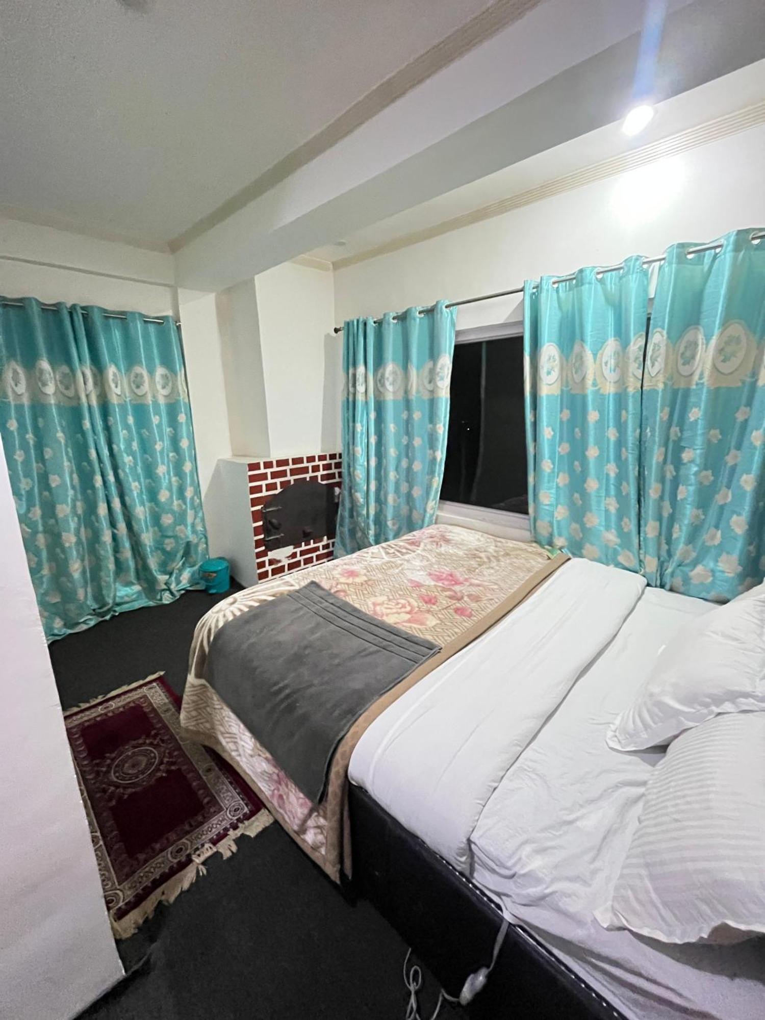 Guest house New Kashmir *