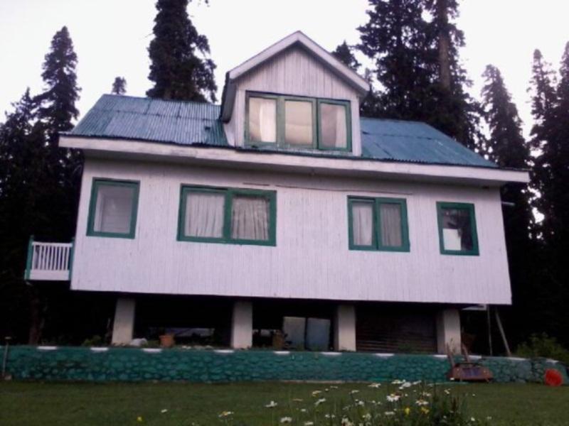 Pride Gulmarg