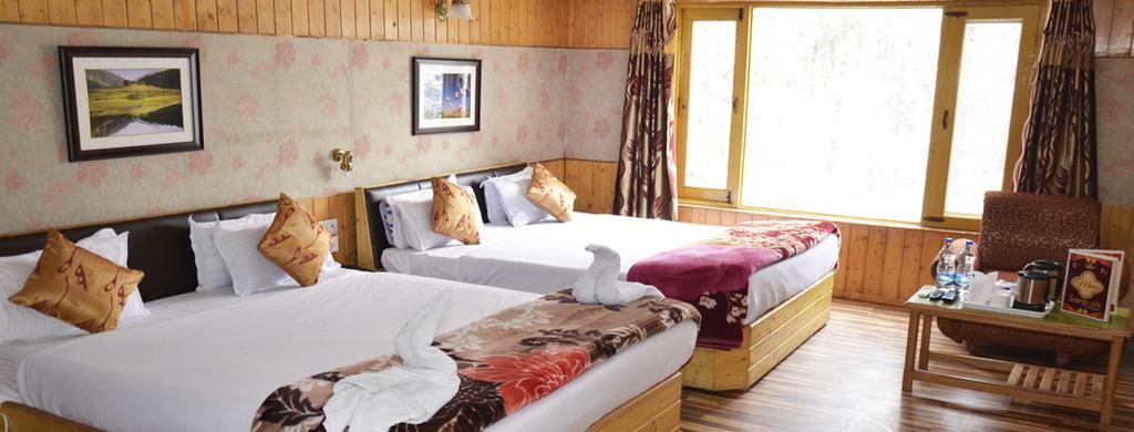 Khaleel Palace Hotel