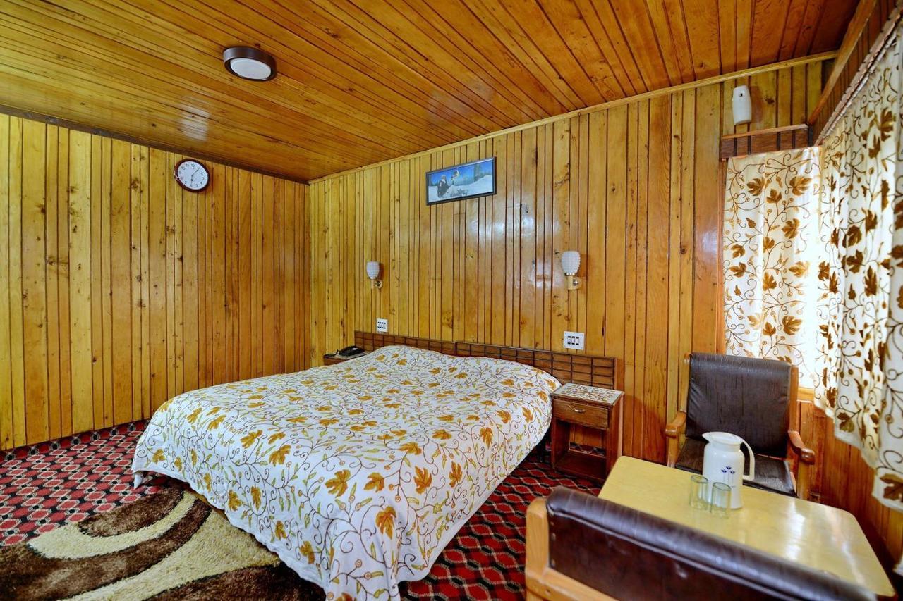Hotel Affarwat Gulmarg
