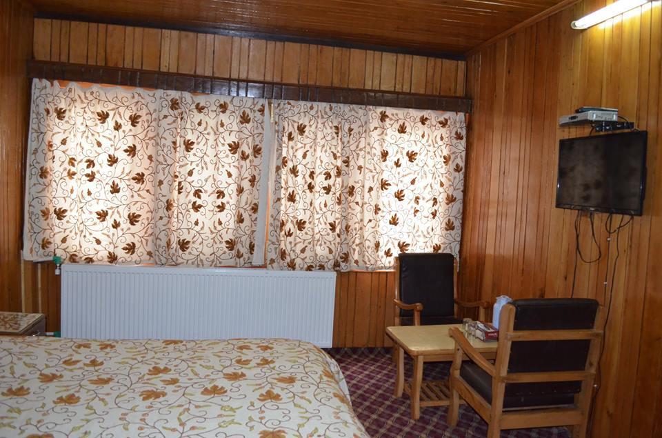 Hotel Affarwat Gulmarg