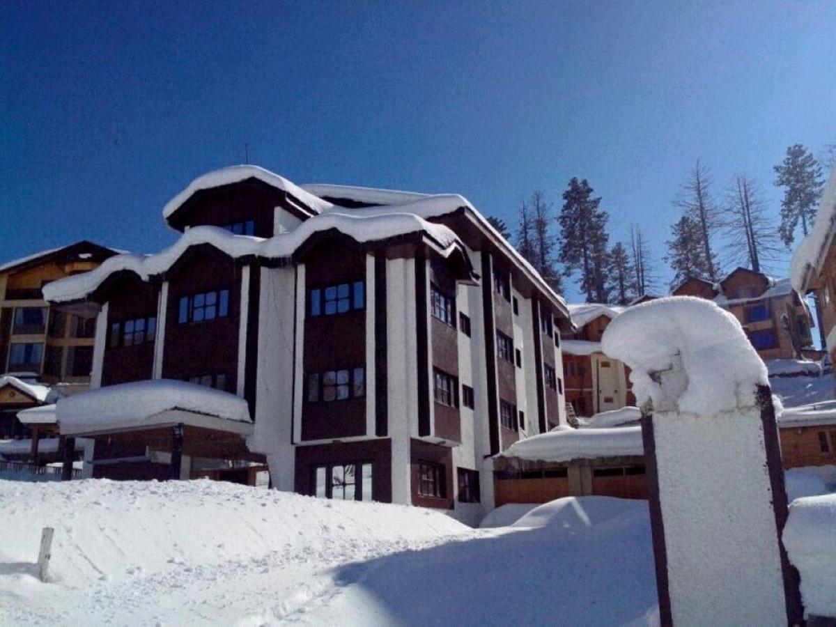 Hotel Gulmarg Inn Hotel