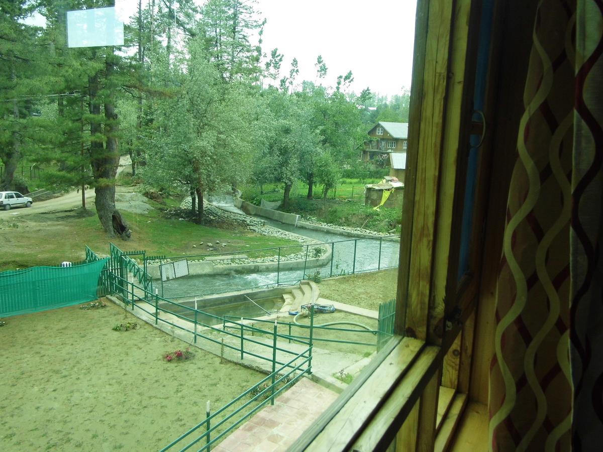 House Gulmarg