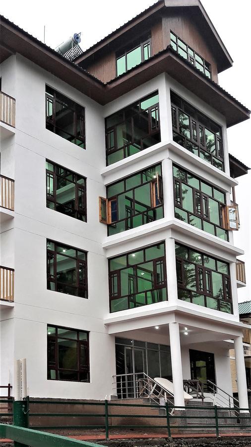 House Hotel *