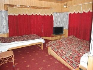 Khaleel Palace Hotel