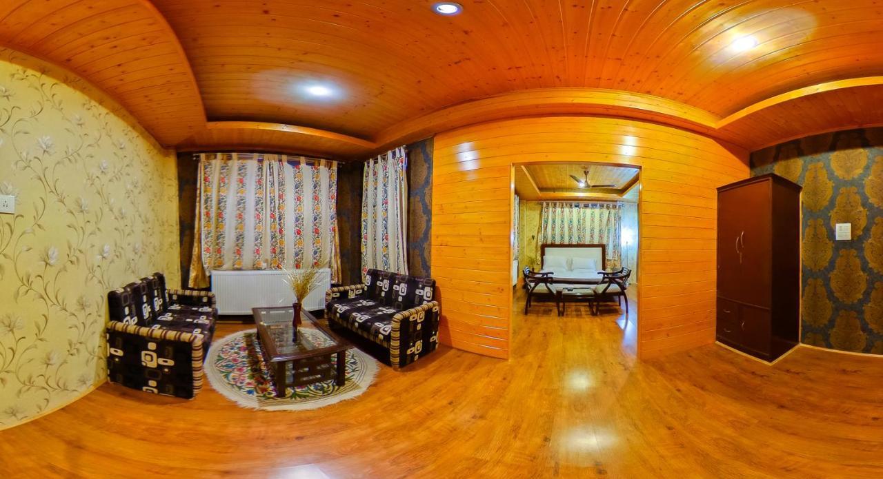 Signature Hotel 3*
