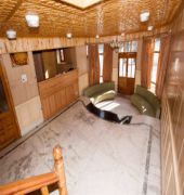 Flourescence Hotel Gulmarg